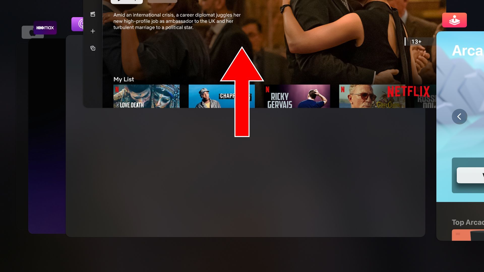Captura de tela da Apple TV mostrando encerramento forçado do aplicativo Netflix no alternador de aplicativos tvOS